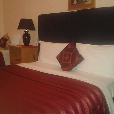 Belhorizon Guest House ローマ エクステリア 写真