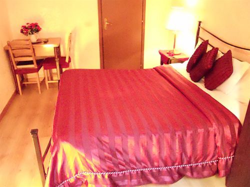 Belhorizon Guest House ローマ エクステリア 写真